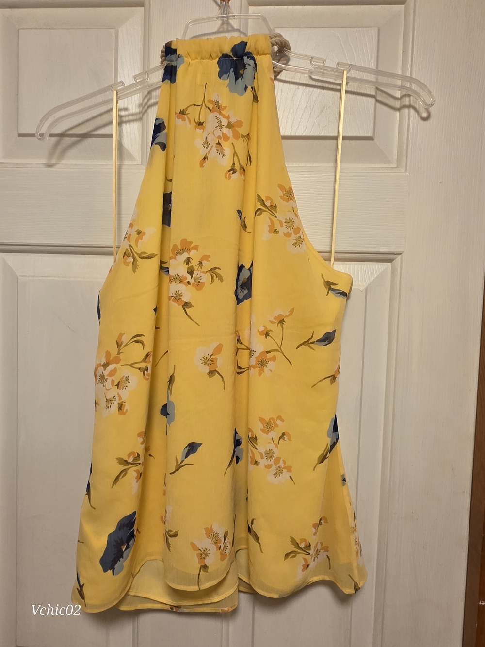 LAUREN RALPH LAUREN
Floral Crinkle Georgette Halter Top Size XL New Without Tags - Picture 13 of 14